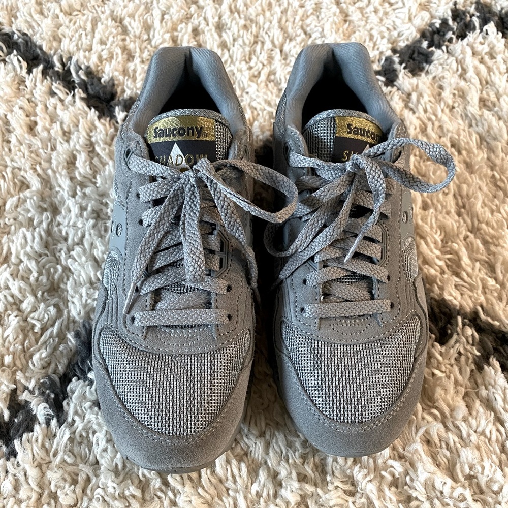 Saucony Shadow 5000 Trainers - Monument/Dove Grey RARE